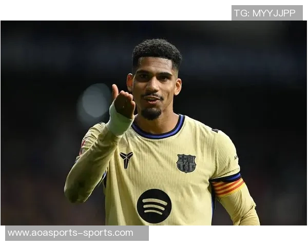 巴萨备战周末联赛加维阿劳霍奥尔莫缺席训练引关注